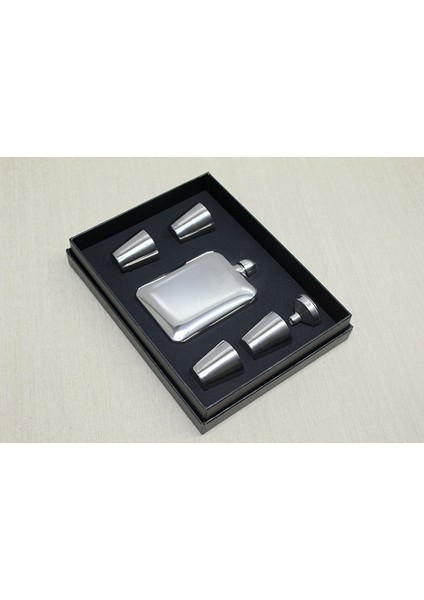 4 Shot Bardaklı Matara Seti Çelik