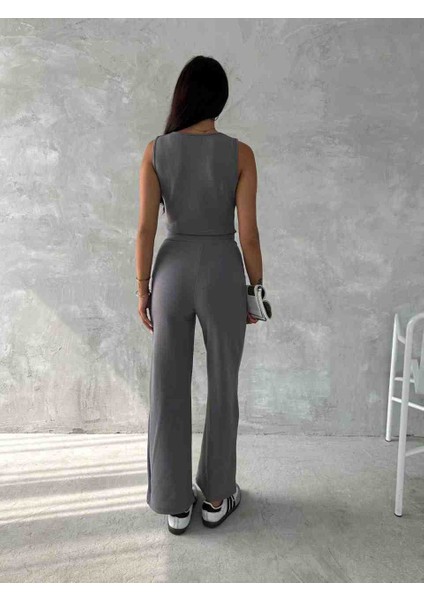 Gri Yelekli Pantolon Takim modelleri