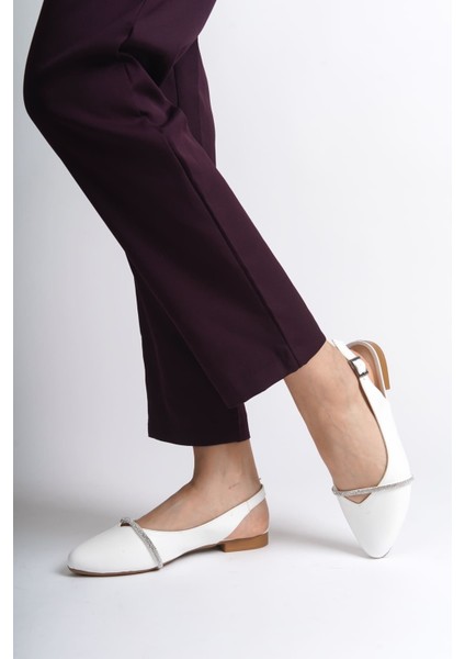 Allıson Tokalı Ortopedik Rahat Taban Taş Detaylı Kadın Babet Ayakkabı Ckt - Beyaz modelleri