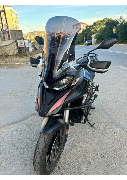 Rks Srt 900 Sx Siperlik Ön Cam 2023-2025 Model 61CM Siyah Renkli 4mm modelleri