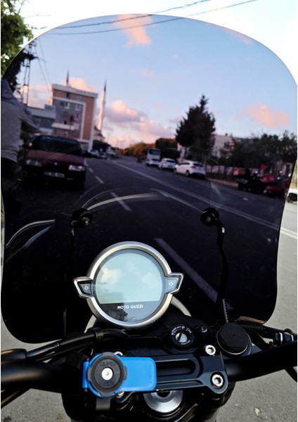 Moto Guzzi V7 Stone Siperlik Ön Cam 2021-2023 Model 53CM Siyah Renkli 4mm Aparatsızdır fırsatları