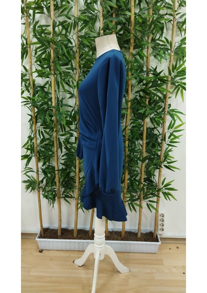 Kadın Uzun Kollu Bisiklet Yaka Önden Volanlı Ithal Krep Elbise