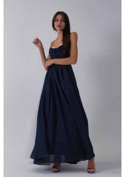 Lacivert Ince Askılı Uzun Şifon Abiye Elbise 08020031.02