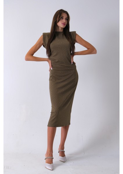 Haki Büzgülü Üzeri Taş Detaylı Elbise 03050336.23 fırsatları