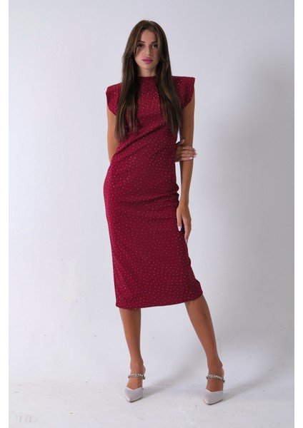 Bordo Büzgülü Üzeri Taş Detaylı Elbise 03050336.04 fiyatları
