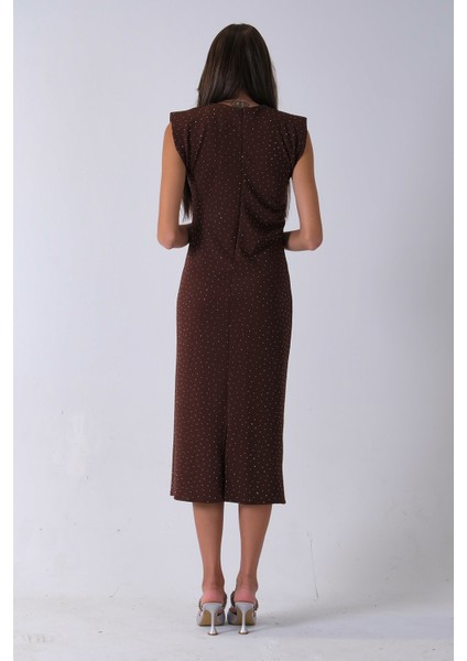 Kahve Büzgülü Üzeri Taş Detaylı Elbise 03050336.05