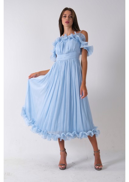 Bebe Mavi Göğüs ve Etek Ucu Çiçek Detaylı Abiye Elbise 9705622.449