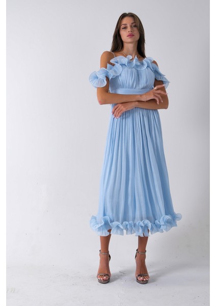 Bebe Mavi Göğüs ve Etek Ucu Çiçek Detaylı Abiye Elbise 9705622.449 fiyatları