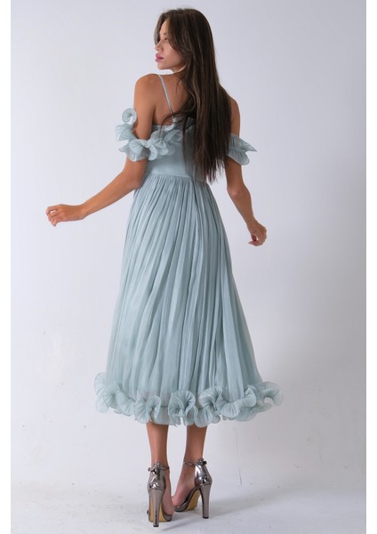 Mint Göğüs ve Etek Ucu Çiçek Detaylı Abiye Elbise 9705622.27 fırsatları