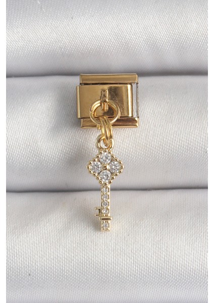 316L Çelik Gold Renk Sallantı Zirkon Taşlı Anahtar Model Nomination Charm