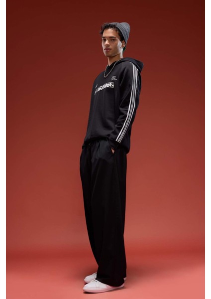 Boxy Fit Kapüşonlu Baskılı Sweatshirt F3826AX25WN fiyatları