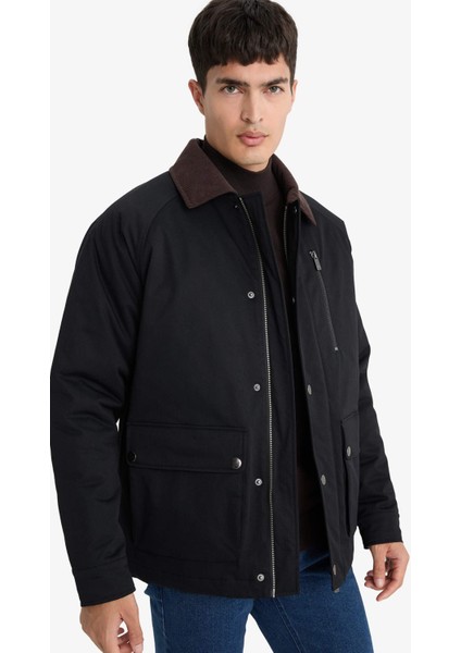 Regular Fit Polo Yaka Cepli Kadife Yaka Fermuarlı Astarlı Mont F0814AX25AU modelleri