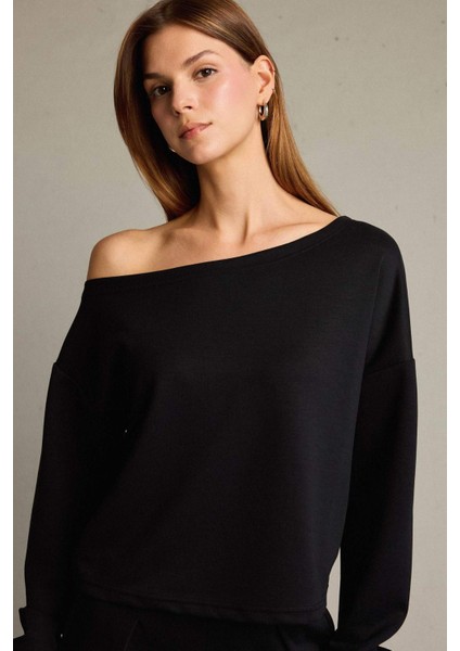 Kayık Yaka Modal Sweatshirt G2914AX25AU fırsatları