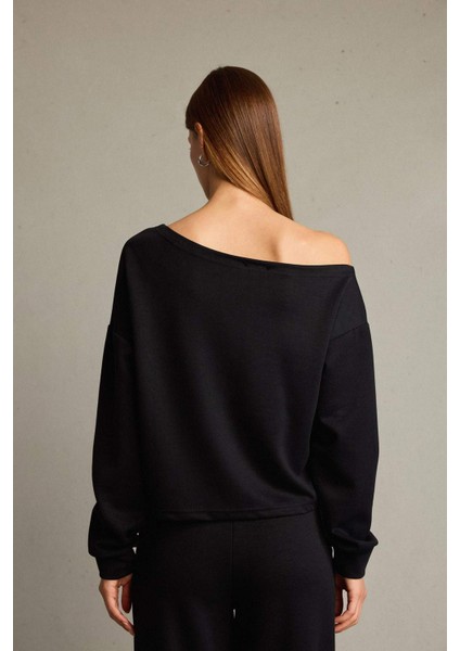 Kayık Yaka Modal Sweatshirt G2914AX25AU