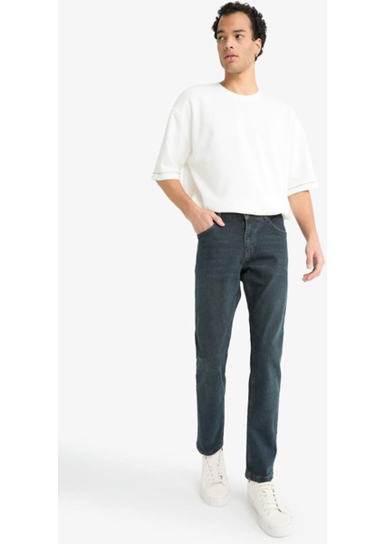 Pedro Slim Fit Dar Kalıp Normal Bel Dar Paça Jean Pantolon G1266AX25AU fırsatları