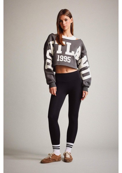 Kayık Yaka Baskılı Sweatshirt G3329AX25WN fiyatları
