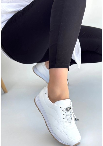 Finna Beyaz Cilt Bağcıklı Spor Ayakkabı fiyatları