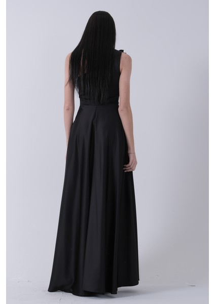 Siyah Omuz Çiçek ve Taşlı Tek Omuz Abiye 0801010.01