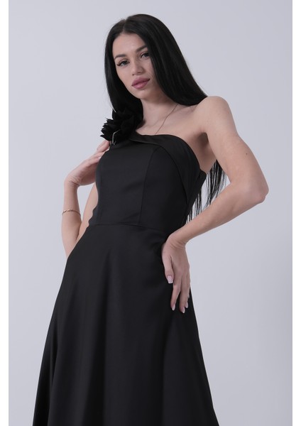 Siyah Omuz Çiçek ve Taşlı Tek Omuz Abiye 0801010.01