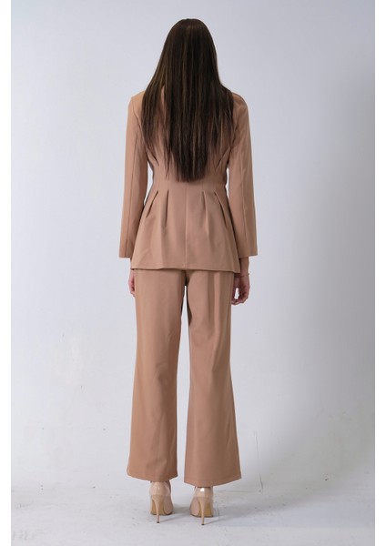 Bej Önü 4 Düğme Kapamalı Pantolonlu Takım 4592261.55