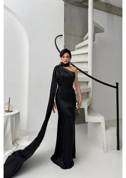 Siyah Yaka Kuşak Detaylı Tek Omuz Abiye 0801099.01 modelleri