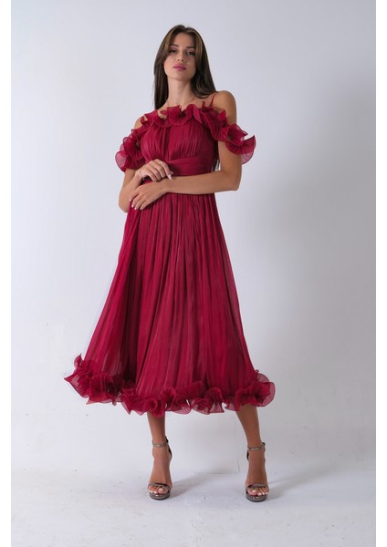 Bordo Göğüs ve Etek Ucu Çiçek Detaylı Abiye Elbise 9705622.04 fiyatları