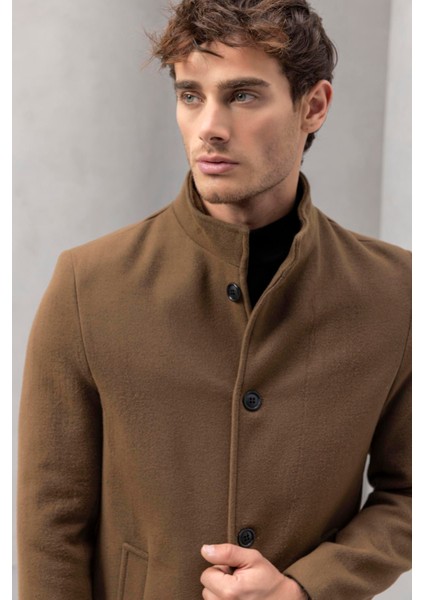 Bertolucci Dik Yaka Fit Kalıp Fileto Cepli Erkek Kaşe Kaban - Camel indirimleri