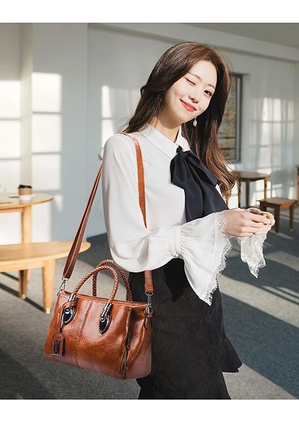 Retro Kadın Çantası, Tek Omuzlu ve Crossbody Tarzı (Yurt Dışından) fiyatları