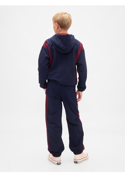 Erkek Çocuk Lacivert Relaxed Gap Logo Jogger Eşofman Pantolon fırsatları