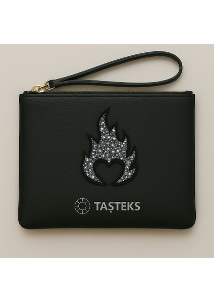 Taşlı Ütülenebilen Veya Sticker Olarak Kullanılabilen Alevli Kalp Modeli modelleri