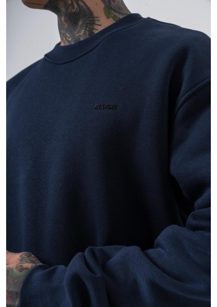 Erkek Respire Yazı Detaylı Basic Oversize Sweatshirt Lacivert fırsatları