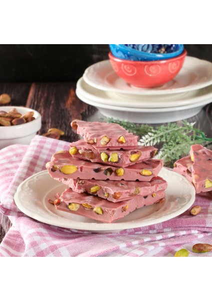 Bayramyeri Kırık Ruby Antep Fıstıklı Çikolata 300G