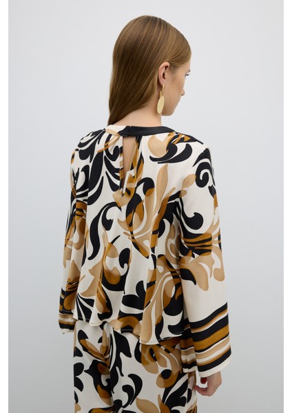 Bisiklet Yaka Desenli Bluz Standart Renk K2652011_089 fiyatları