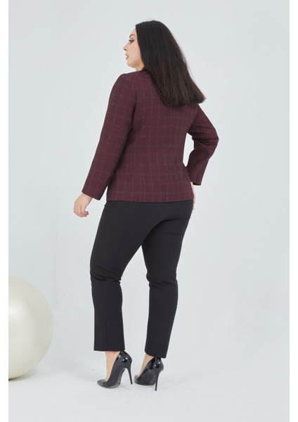 Atelier Kadın Büyük Beden Ekoseli Klasik Ceket