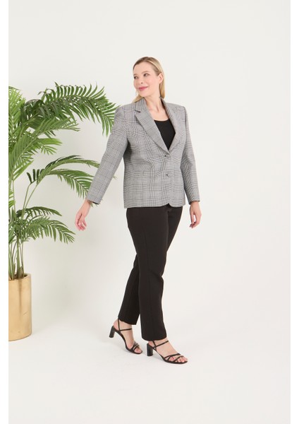 Atelier Kadın Büyük Beden Ekoseli Klasik Ceket fiyatları