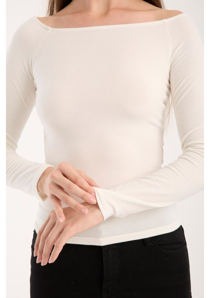Kadın Uzun Kollu Geniş Yaka Esnek Bluz – Modern ve Zarif 3007 fırsatları