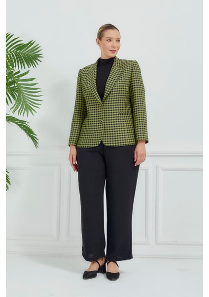 Atelier Kadın Büyük Beden Ekoseli Klasik Ceket fırsatları