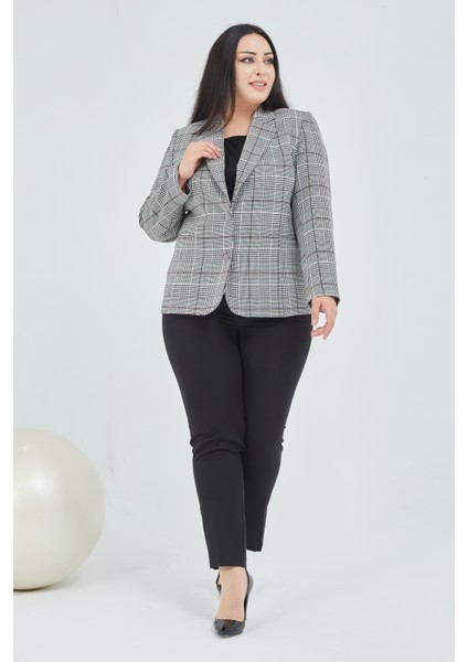 Atelier Kadın Büyük Beden Ekoseli Klasik Ceket indirimleri