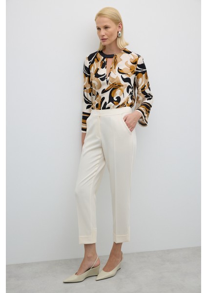 Arka Paçası Ribanalı Pantolon Ekru K2612052_049 fırsatları