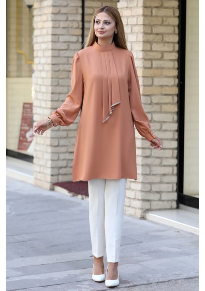 Işıltı Taş Detaylı Büyük Beden Tesettür Tunik