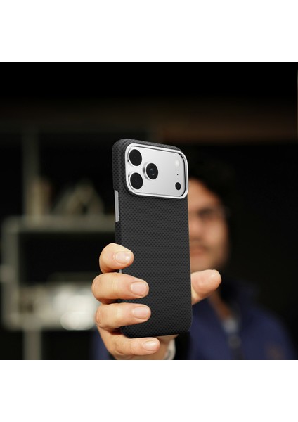 Apple iPhone 17 Pro Max Uyumlu NT-N069 Kevlar Arka Koruma Kılıf fırsatları