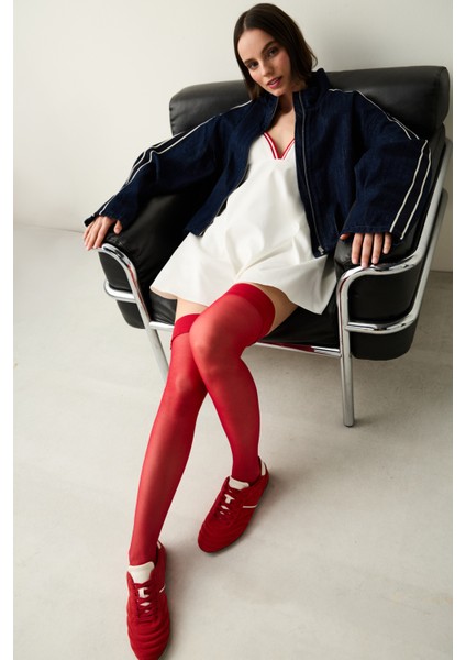 Emilia Jartiyer Çorabı