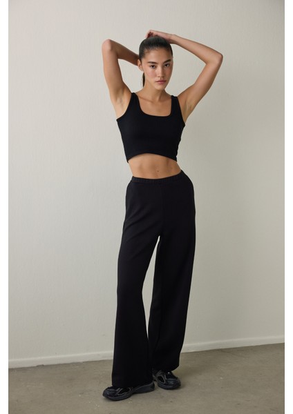 Siyah Silky Feel Bol Kesim Loose Eşofman Altı