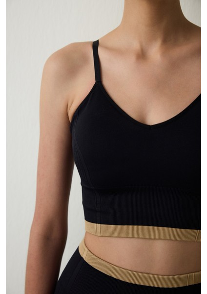 Siyah Dikişsiz Seamless Çapraz Askılı Spor Sütyeni