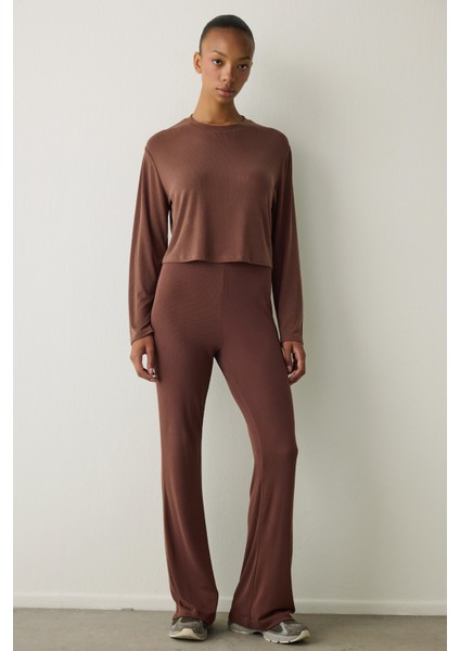 Cappuccino Fitilli Modal Bol Kesim Bisiklet Yaka Crop Üst modelleri