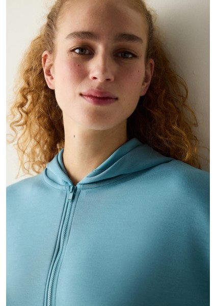 Turkuaz Mavi Yarım Fermuarlı Kapüşonlu Silky Touch Sweatshirt