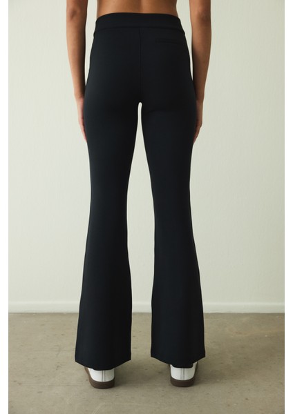 Siyah Yüksek Bel Modal Ispanyol Paça Pantolon