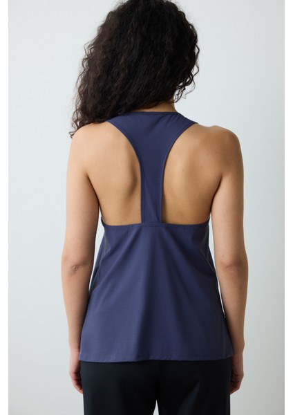 Koyu Indigo Sırt Detaylı Spor Atlet modelleri
