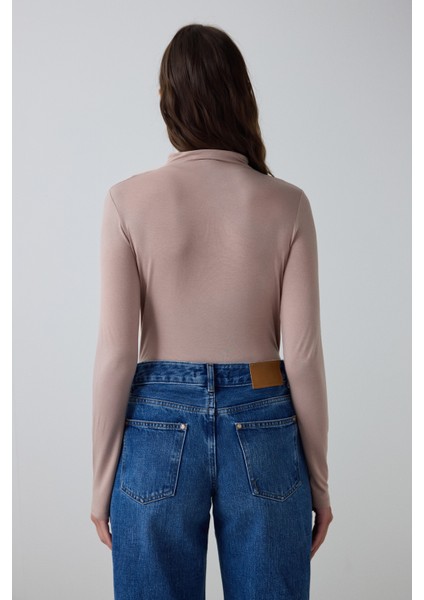 Bej Yarım Balıkçı Yaka Slim Fit Uzun Kollu Triko Üst