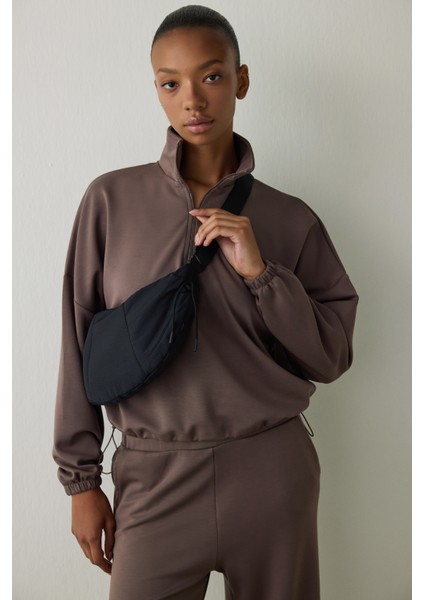 Haki Silky Feel Dik Yaka Crop Sweatshirt